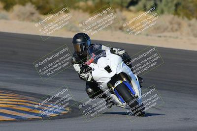 media/Dec-18-2022-SoCal Trackdays (Sun) [[8099a50955]]/Turn 10 (140pm)/